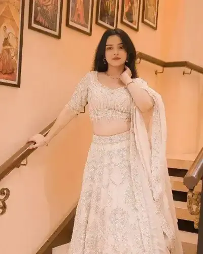 Escort Kaimganj
